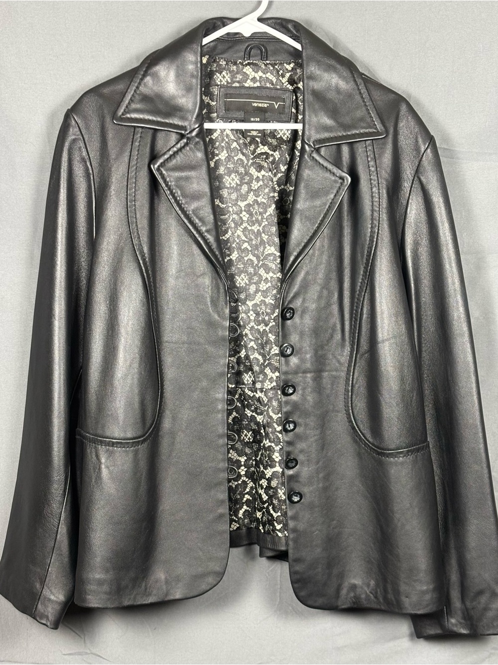 Venezia Leather | Women’s Button-Front Jacket | Floral Lining